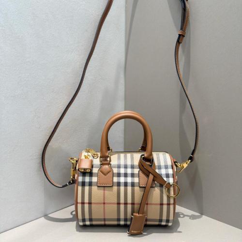Burberry Cotton One Shoulder Handbag Women's Multicolor 8118565 L18.5cm W11cm H12cm