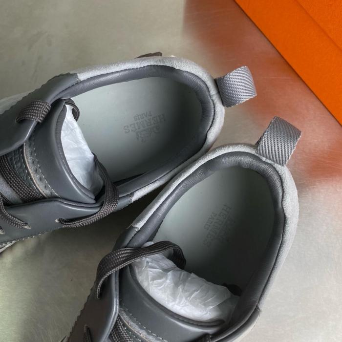 HERMES Low top Casual Shoes Gray