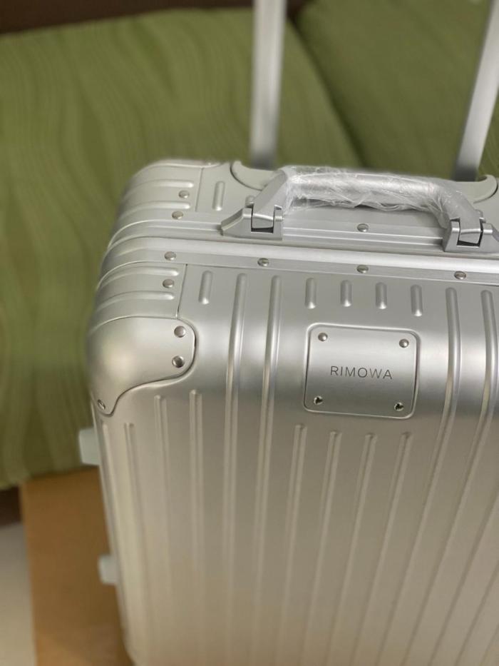 RIMOWA ORIGINAL Metal Suitcase For Checked Luggage 21 Inch Unisex Silver 55*40*23cm