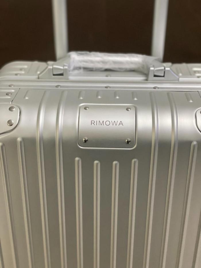 RIMOWA ORIGINAL Metal Suitcase For Checked Luggage 21 Inch Unisex Silver 55*40*23cm