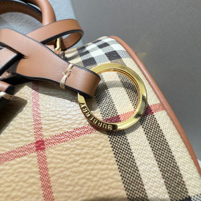 Burberry Cotton One Shoulder Handbag Women's Multicolor 8118565 L18.5cm W11cm H12cm