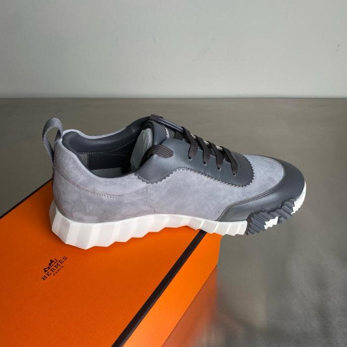 HERMES Low top Casual Shoes Gray