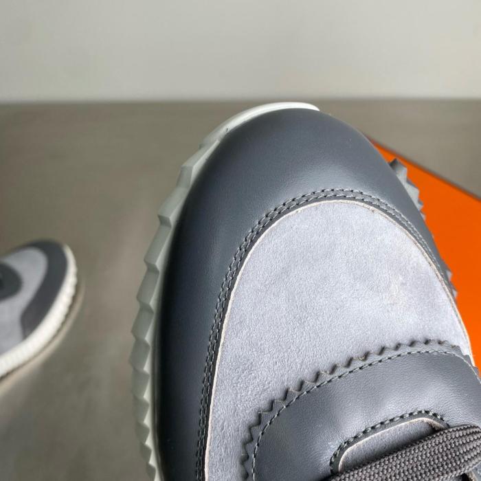 HERMES Low top Casual Shoes Gray