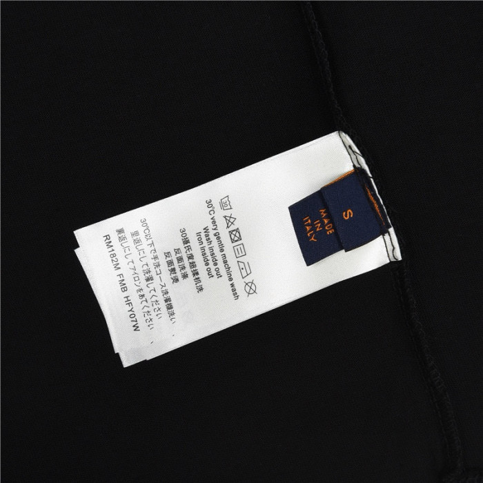 LOUIS VUITTON Men's Black Embossed Cotton Short-Sleeved T-Shirt (Regular Fit)