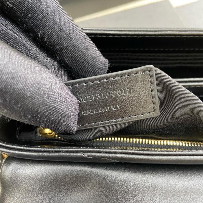 SAINT LAURENT LouLou Toy Shoulder Bag Black 678401DV7071000 L20ｃｍ W7.5cm H14cm