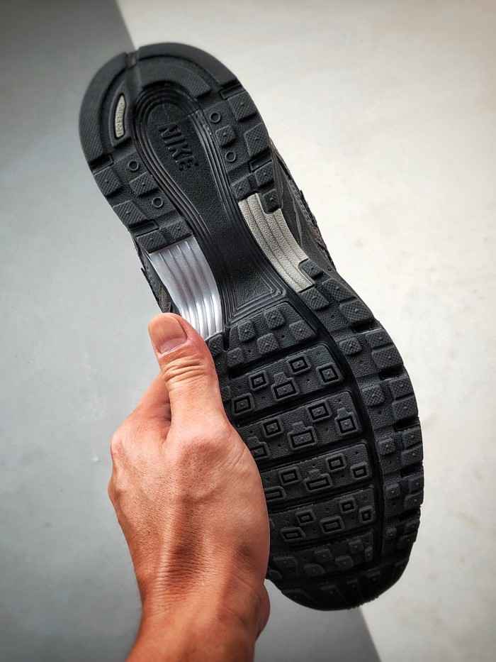 Nike P-6000 Suede Anthracite Metallic Silver