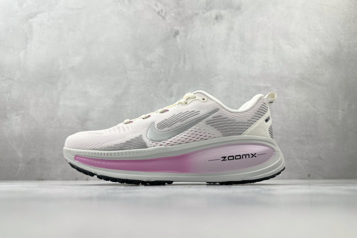 Nike Vomero 18 Sail Doll Beyond Pink Metallic Silver (Women's)