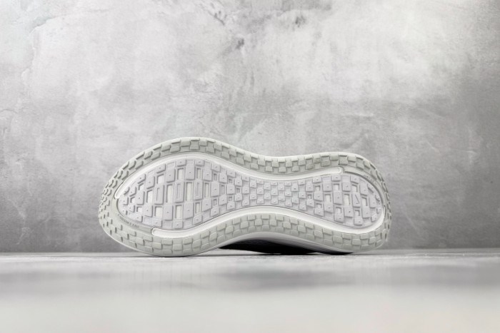 Nike Vomero Plus Triple White