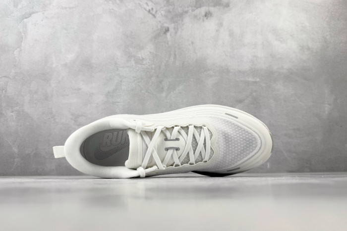 Nike Vomero Plus Triple White