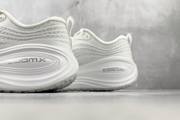 Nike Vomero Plus Triple White