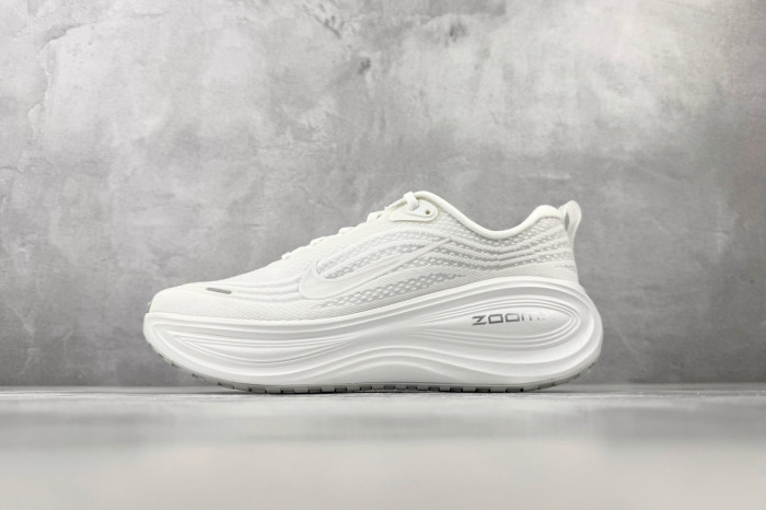 Nike Vomero Plus Triple White