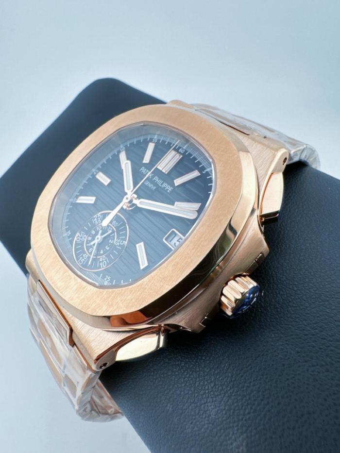 Patek Philippe 2020 Nautilus 5980/1R-001 Chronograph 40mm watch