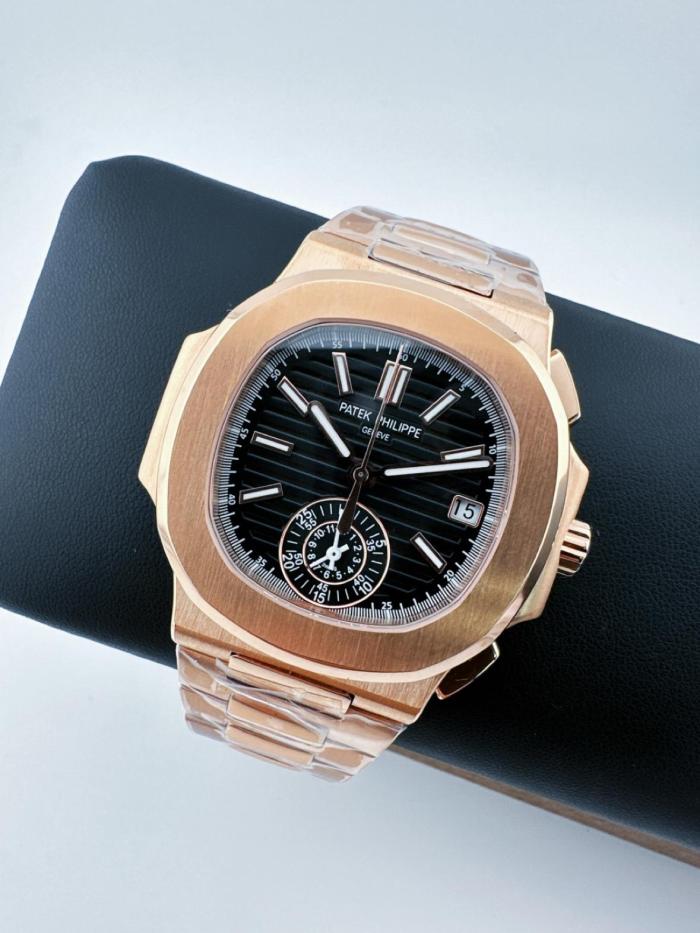 Patek Philippe 2020 Nautilus 5980/1R-001 Chronograph 40mm watch