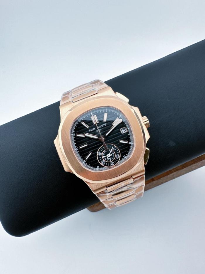 Patek Philippe 2020 Nautilus 5980/1R-001 Chronograph 40mm watch