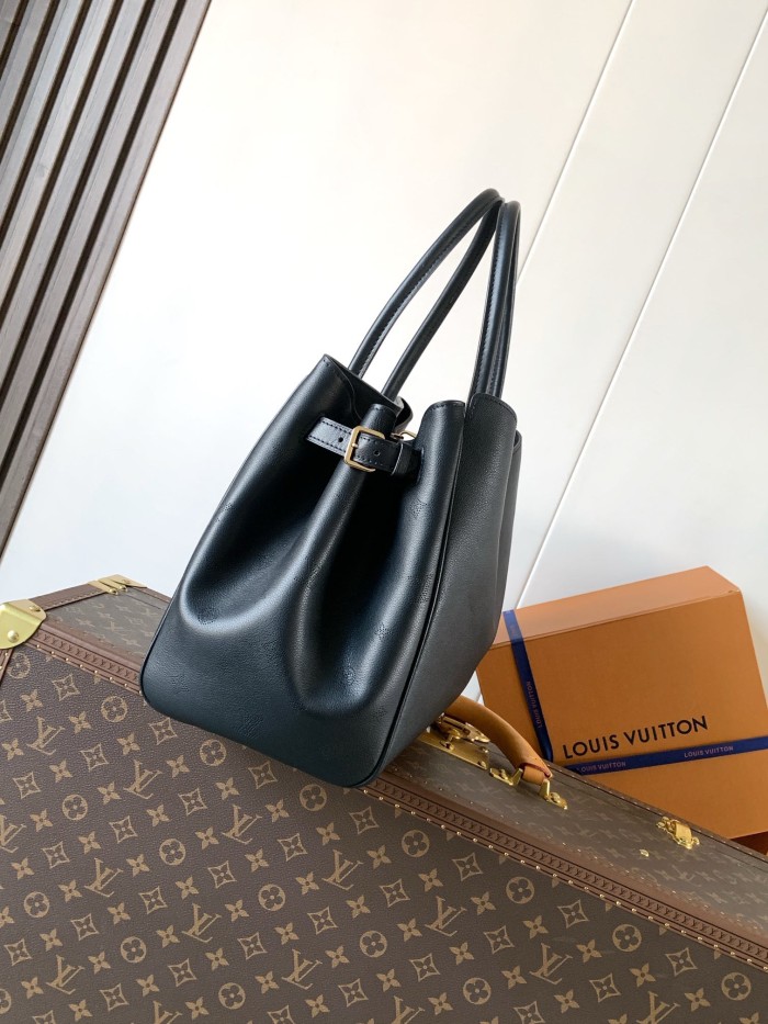 LOUIS VUITTON Vendome Calfskin Handbag Medium Women's Black M26338 L35.5 W17 H28cm