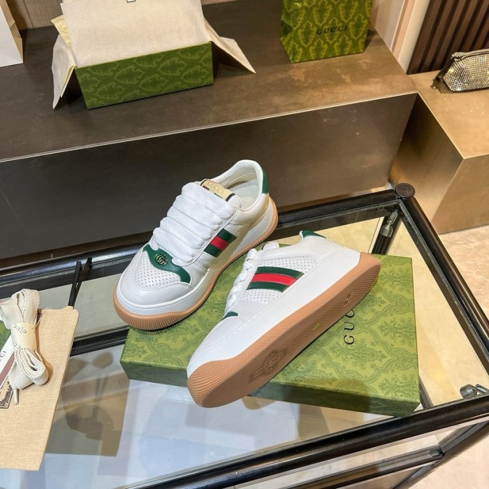 GUCCI Screener Jigglypuff, Distressed Shoes Leather Low top Skateboard Shoes White