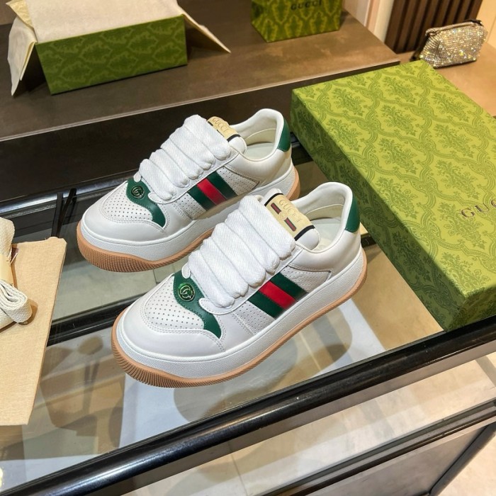 GUCCI Screener Jigglypuff, Distressed Shoes Leather Low top Skateboard Shoes White