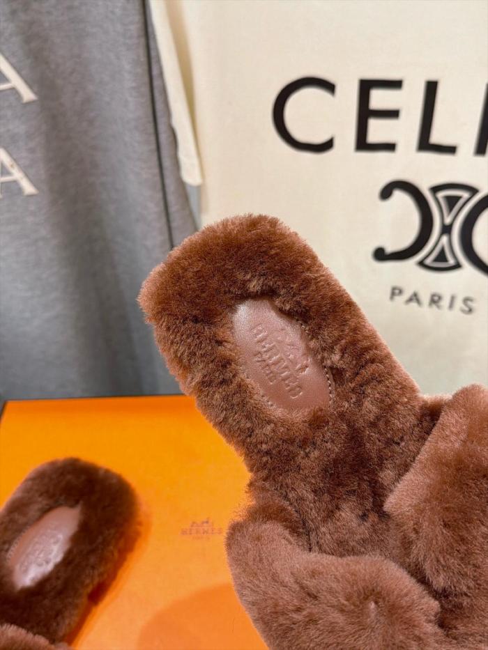 HERMES Oran Slide Slippers Women's Brown