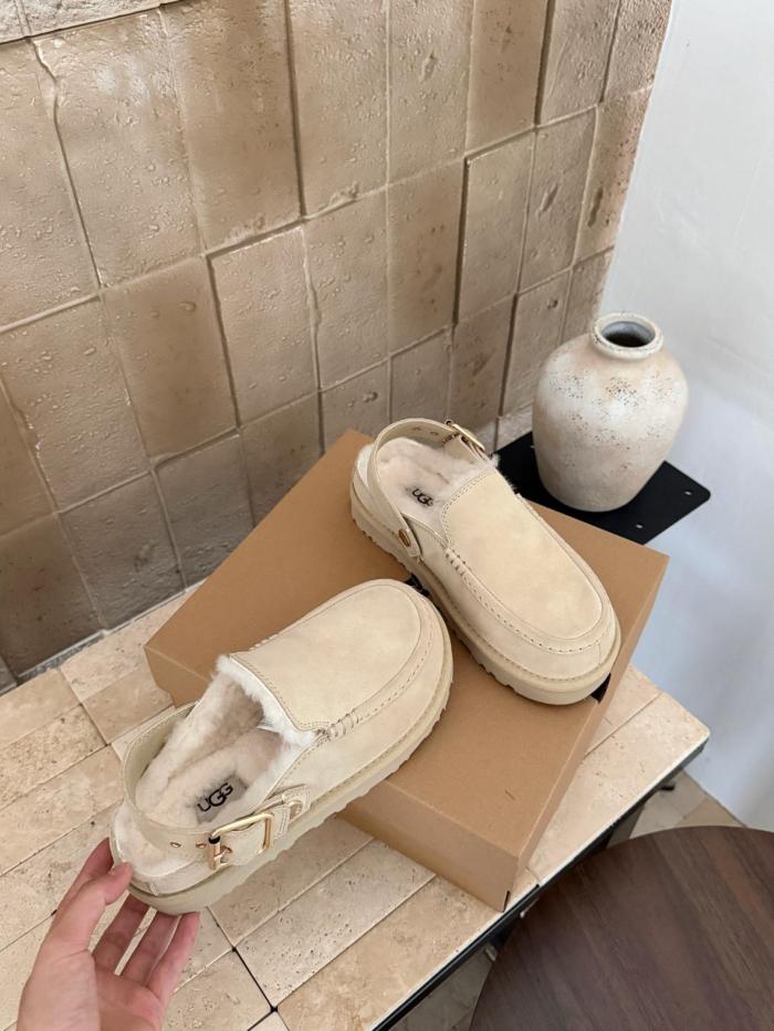 UGG Closed Toe Slippers Women's