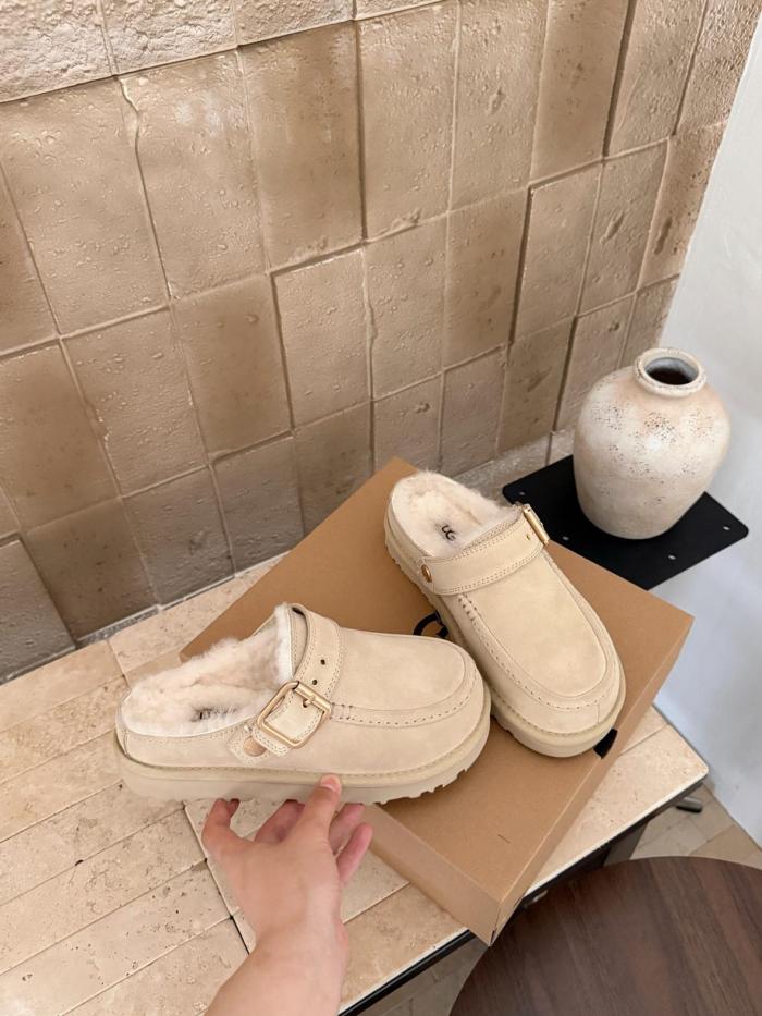 UGG Closed Toe Slippers Women's