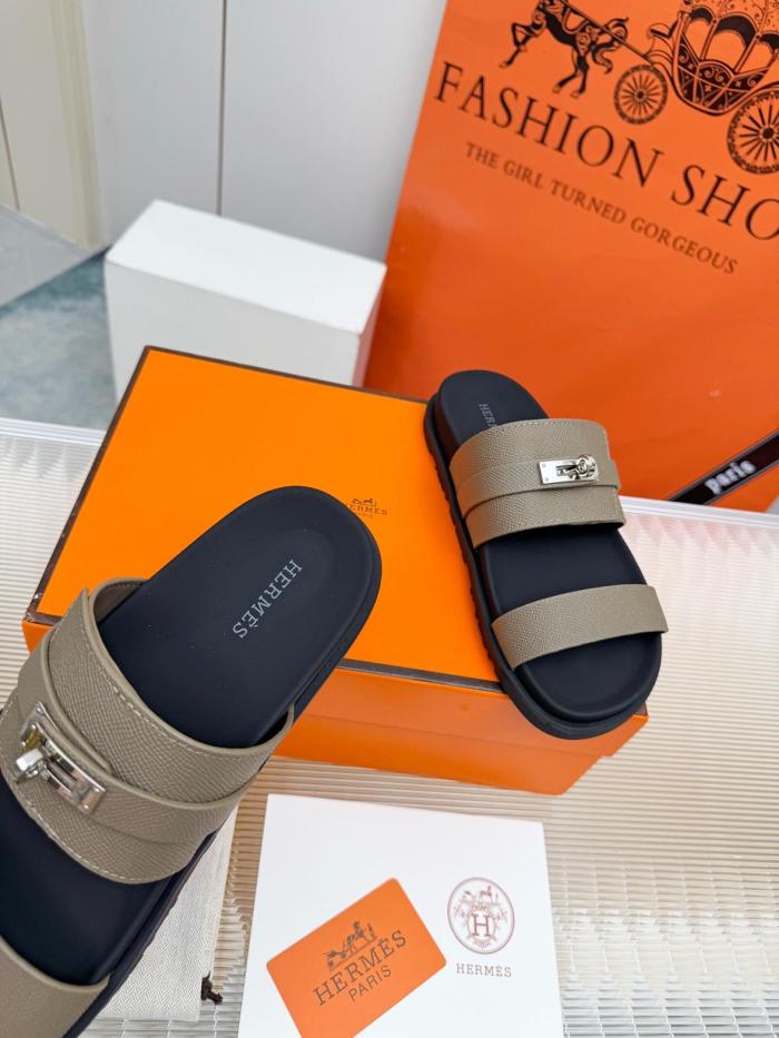 HERMES Jackson Rubber Slide Slippers Taupe