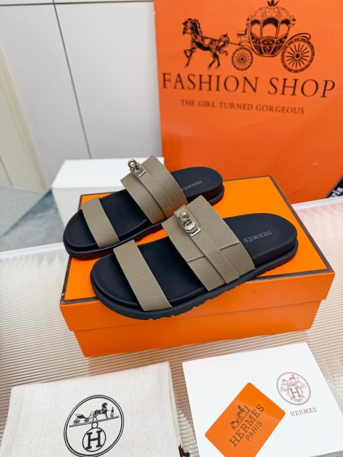 HERMES Jackson Rubber Slide Slippers Taupe