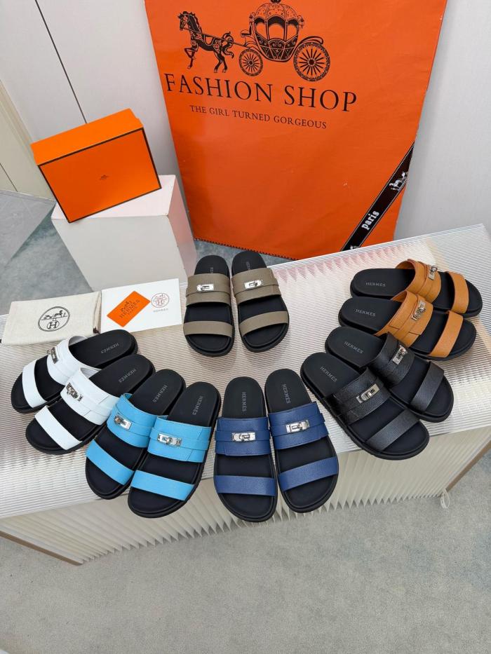 HERMES Jackson Rubber Slide Slippers Taupe