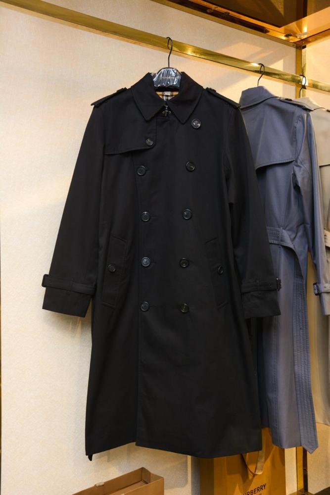 Burberry Trench Coat Classic Fit Women's Black