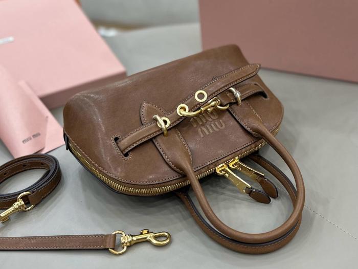 MIU MIU Leather Shoulder Bag, Crossbody Bag, Handbag Mini Women's Briar 5BP090_2BBL_F0NBL_V_OOO L21*W8*H13.2 cm