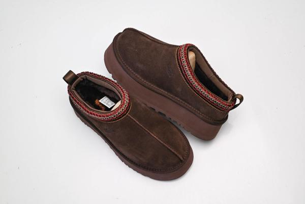 UGG Tazz II Tazz II Low top Casual Shoes Women's Brown