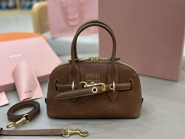 MIU MIU Leather Shoulder Bag, Crossbody Bag, Handbag Mini Women's Briar 5BP090_2BBL_F0NBL_V_OOO L21*W8*H13.2 cm
