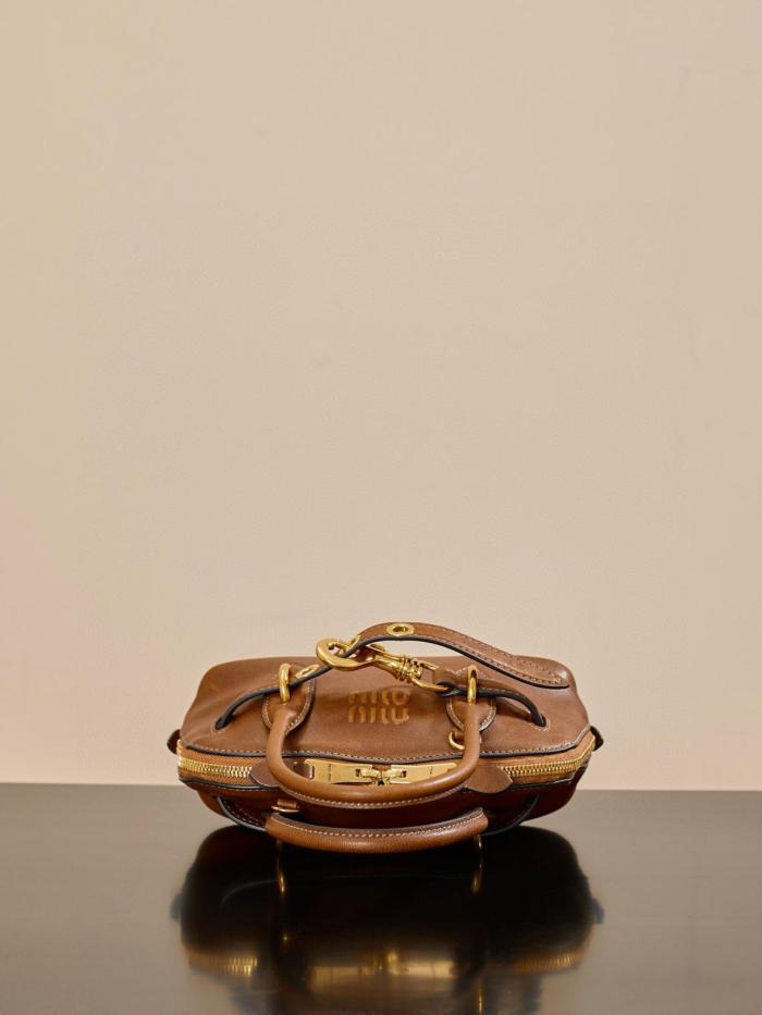 MIU MIU Nappa Leather Handbag Mini Women's Oak Tree Brown 5BP090_2BBL_F0316_V_OOO L21*W8*H13.2cm