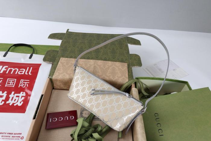 GUCCI GG Emblem GG Coated Fabric Shoulder Bag Small Women's Light Beige & Metal Silver 847281-FAFEL-8741 L22*W9*H10.5cm (27cm)