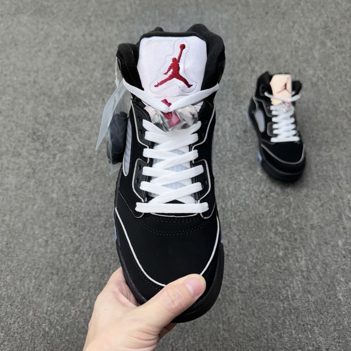 Jordan 5 Retro OG Black Metallic Reimagined