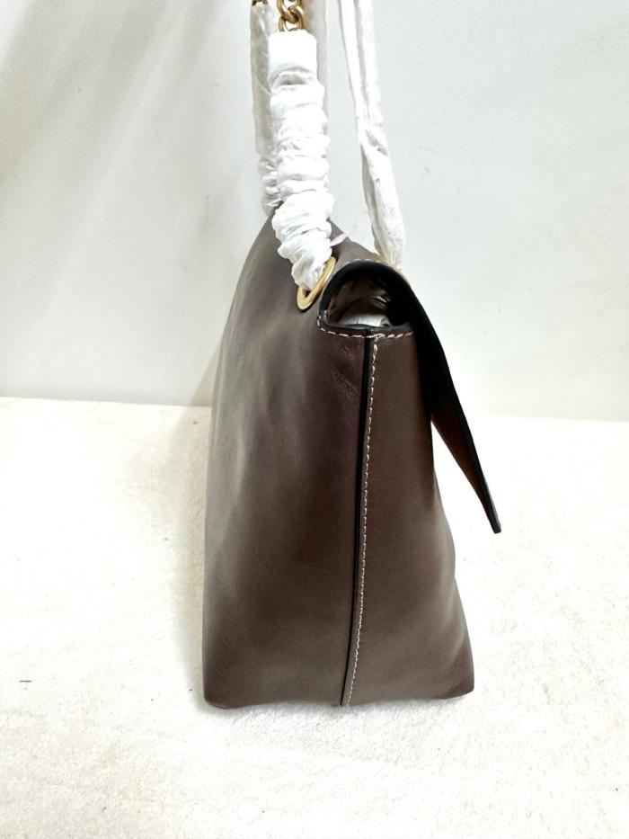 COACH Chelsea Cow Leather Crossbody Bags Large Women's Maple Brown CDS61-B4MPL size L30cm W12cm H18cm