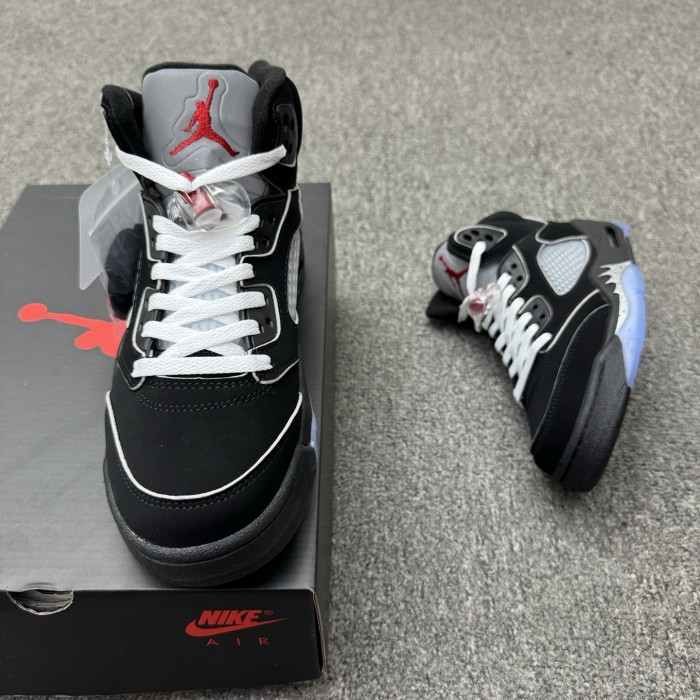 Jordan 5 Retro OG Black Metallic Reimagined