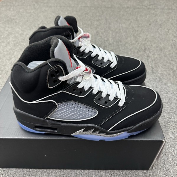 Jordan 5 Retro OG Black Metallic Reimagined