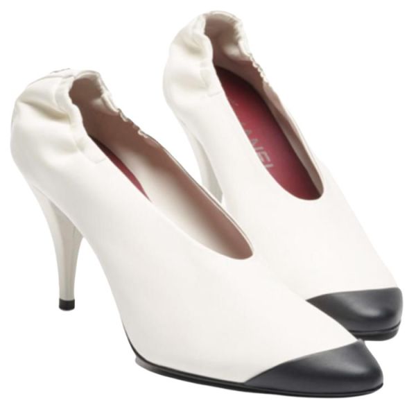 CHANEL SS26 Sheepskin Cone Heel High Heels 8.5cm Women's Ivory White