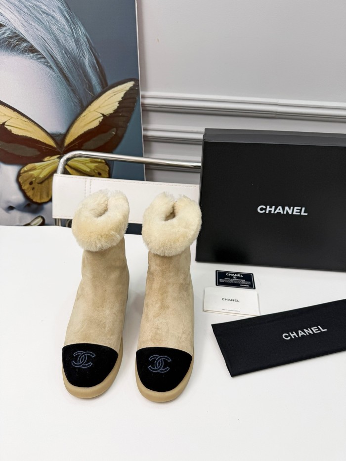 Chanel Women's Snow Boots