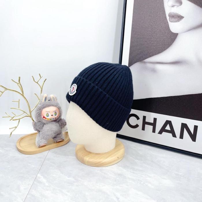 Moncler Logo-appliqué Ribbed-knit Beanie