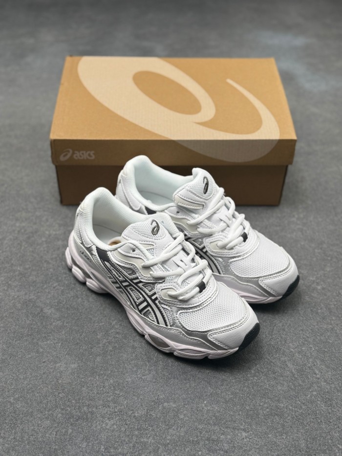 ASICS GEL NYC Abrasion Resistant Low top Running Shoes Men's White