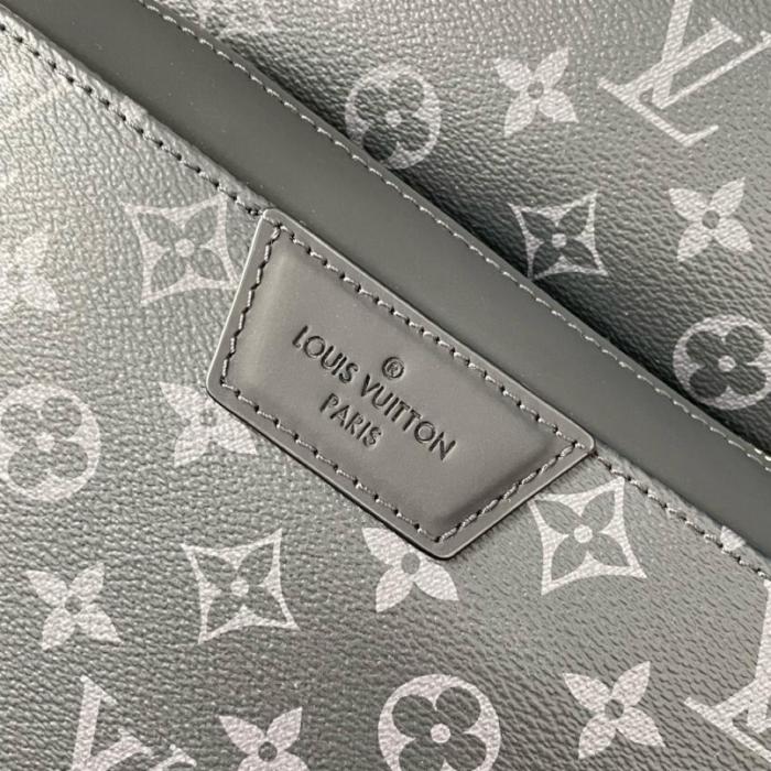LOUIS VUITTON Discovery Backpack PM M43186 L30cm W20cm H40cm