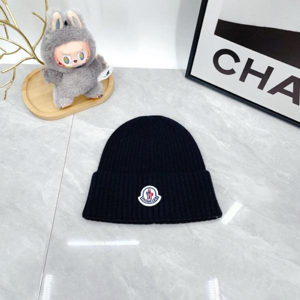 Moncler Logo-appliqué Ribbed-knit Beanie