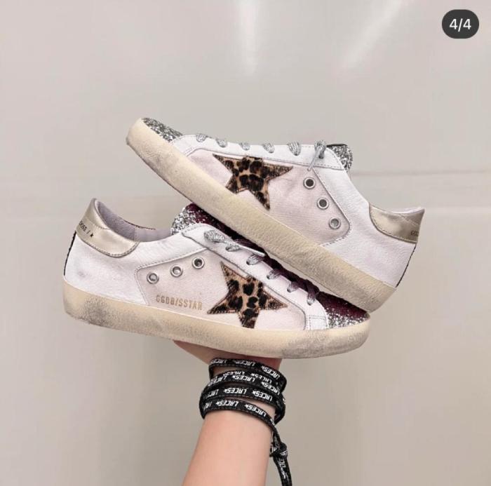 Golden Goose Super-Star Skate Shoes Women's Low-top Ecru