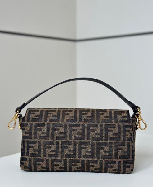 FENDI FFBaguette Detachable Strap Polyester Baguette Bag, One Shoulder Handbag Medium Women's Brown 8BR600-AFPM-F1GL7 L27cm W6cm H15cm