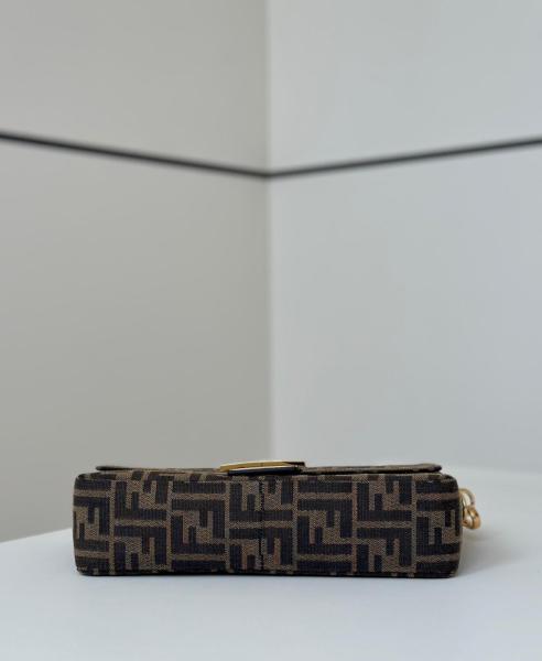 FENDI FFBaguette Detachable Strap Polyester Baguette Bag, One Shoulder Handbag Medium Women's Brown 8BR600-AFPM-F1GL7 L27cm W6cm H15cm