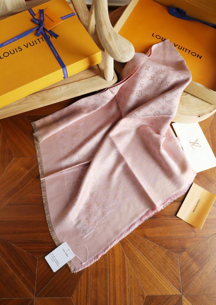 LOUIS VUITTON Original Design Silk Shawls Unisex Pink M79495 142.5*142.5CM