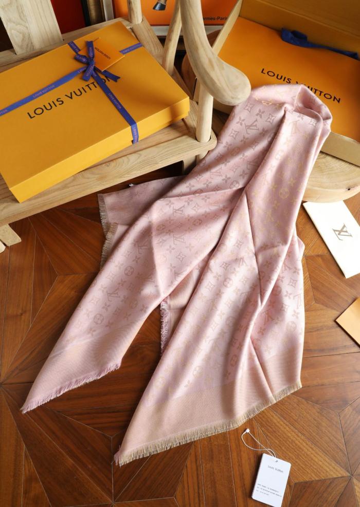 LOUIS VUITTON Original Design Silk Shawls Unisex Pink M79495 142.5*142.5CM