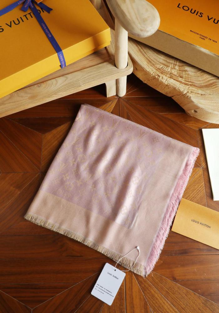 LOUIS VUITTON Original Design Silk Shawls Unisex Pink M79495 142.5*142.5CM