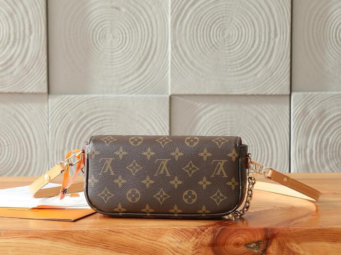 LOUIS VUITTON Wallet On Chain Ivy M81911 L23.5cm W4.3cm H12cm